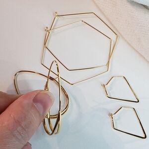 Gold Wire Hoop Earrings Set